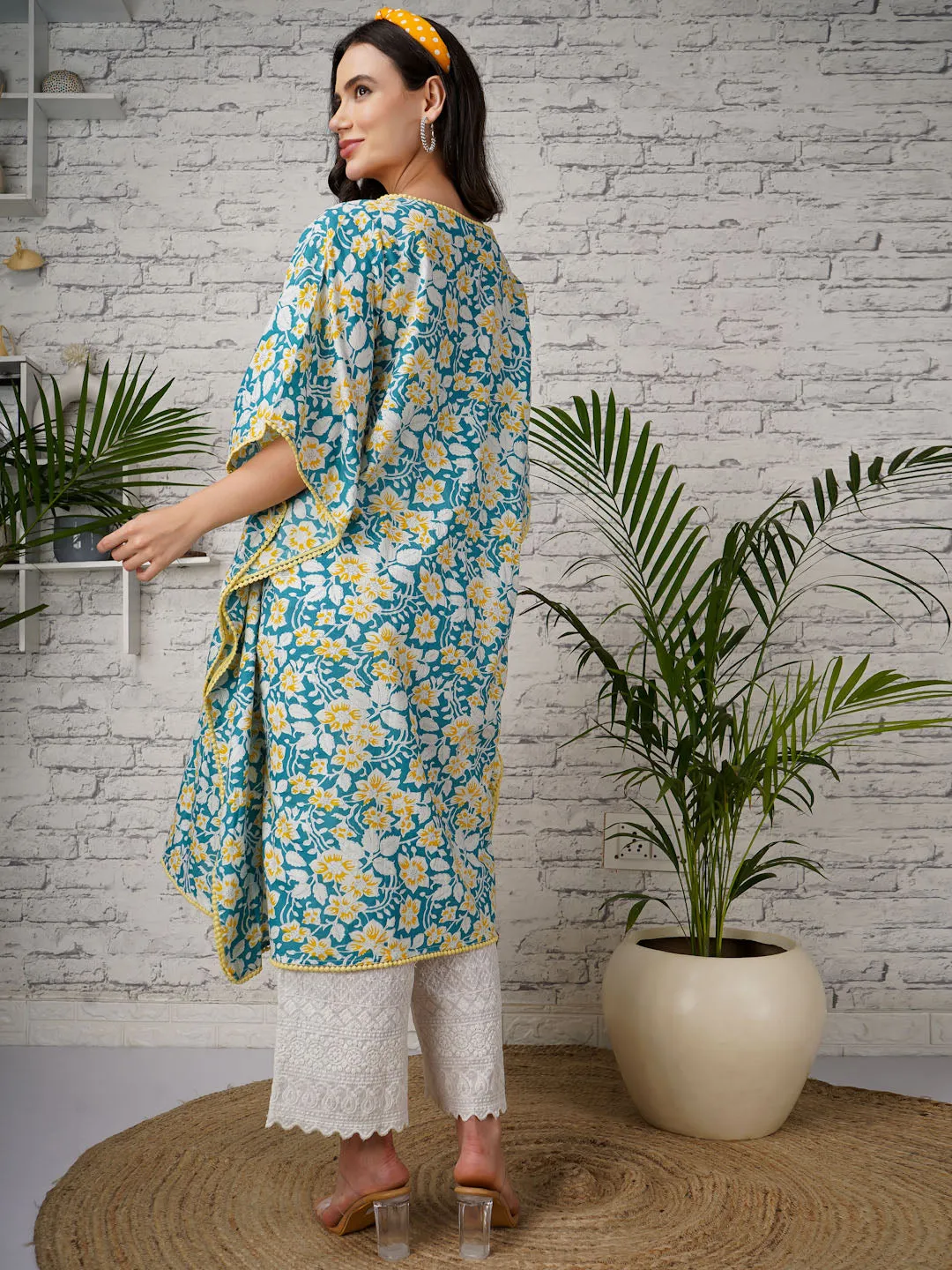 ALIA - BLUE AND WHITE GEOMETRIC PRINT MATERNITY KAFTAN SET WITH EMBROI