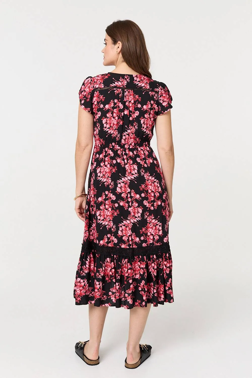 Floral Lace Trim V-Neck Shirred Midi Dress