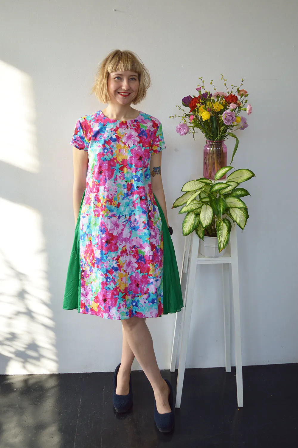 Fresh and New Spring Summer 2018 Fun and Elegant Dress in Super Colorful Cotton with Forest Green Side Wedge