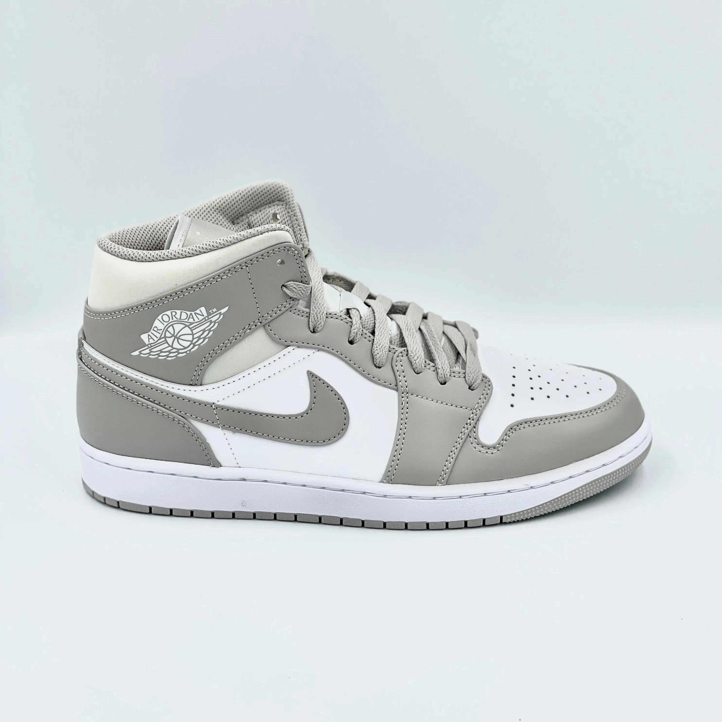 Jordan 1 Mid Linen