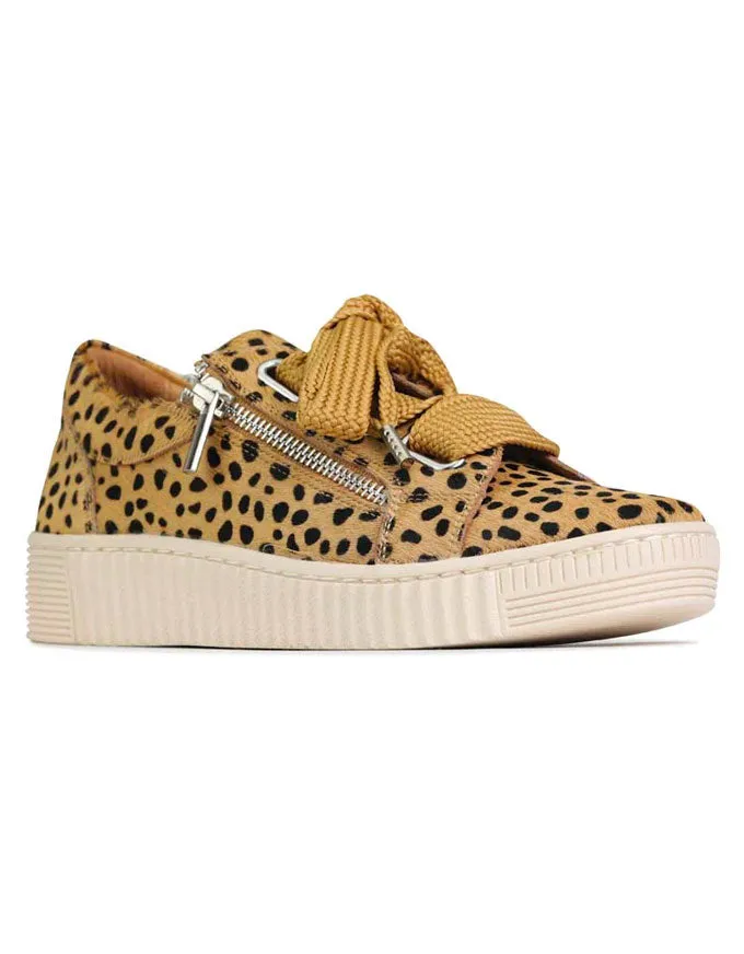 JOVI Sneakers Cheetah Pony