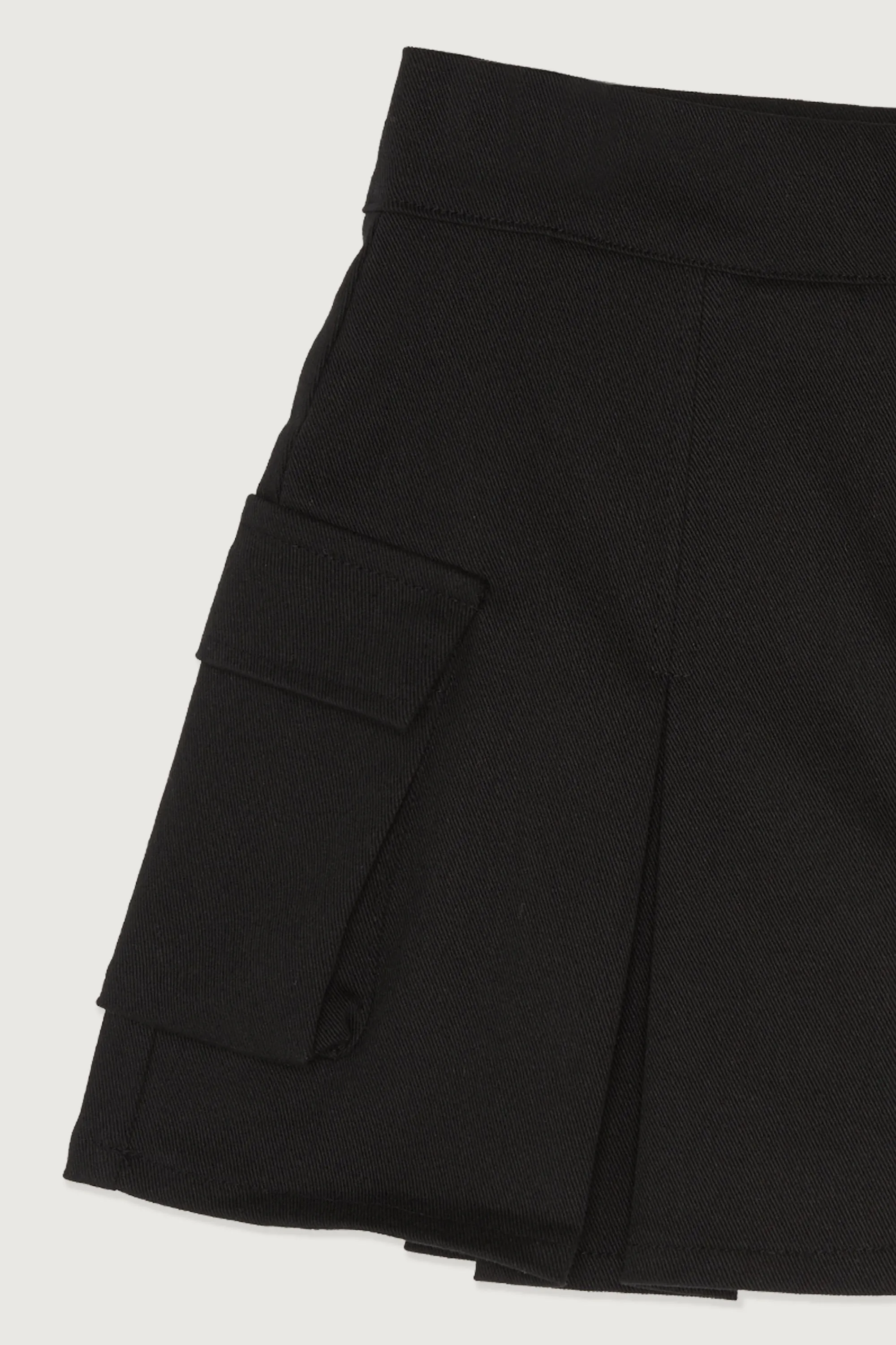 PLEATED CARGO MINI SKIRT