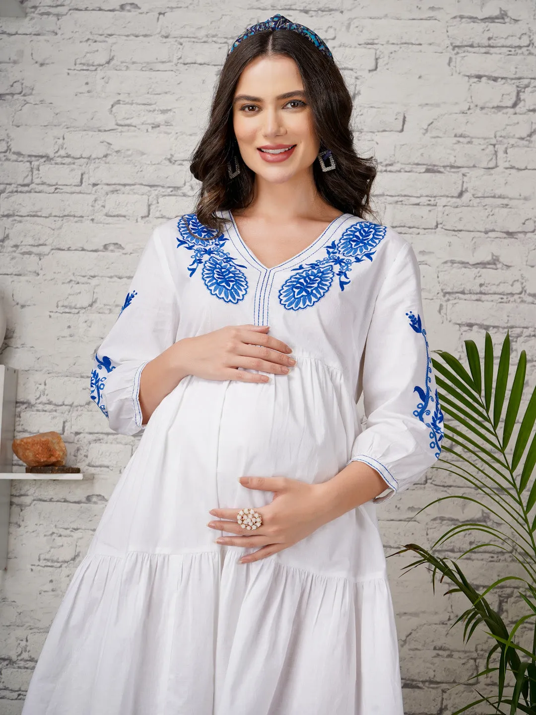 SANA - WHITE A-LINE MATERNITY DRESS WITH FLORAL BLUE EMBROI