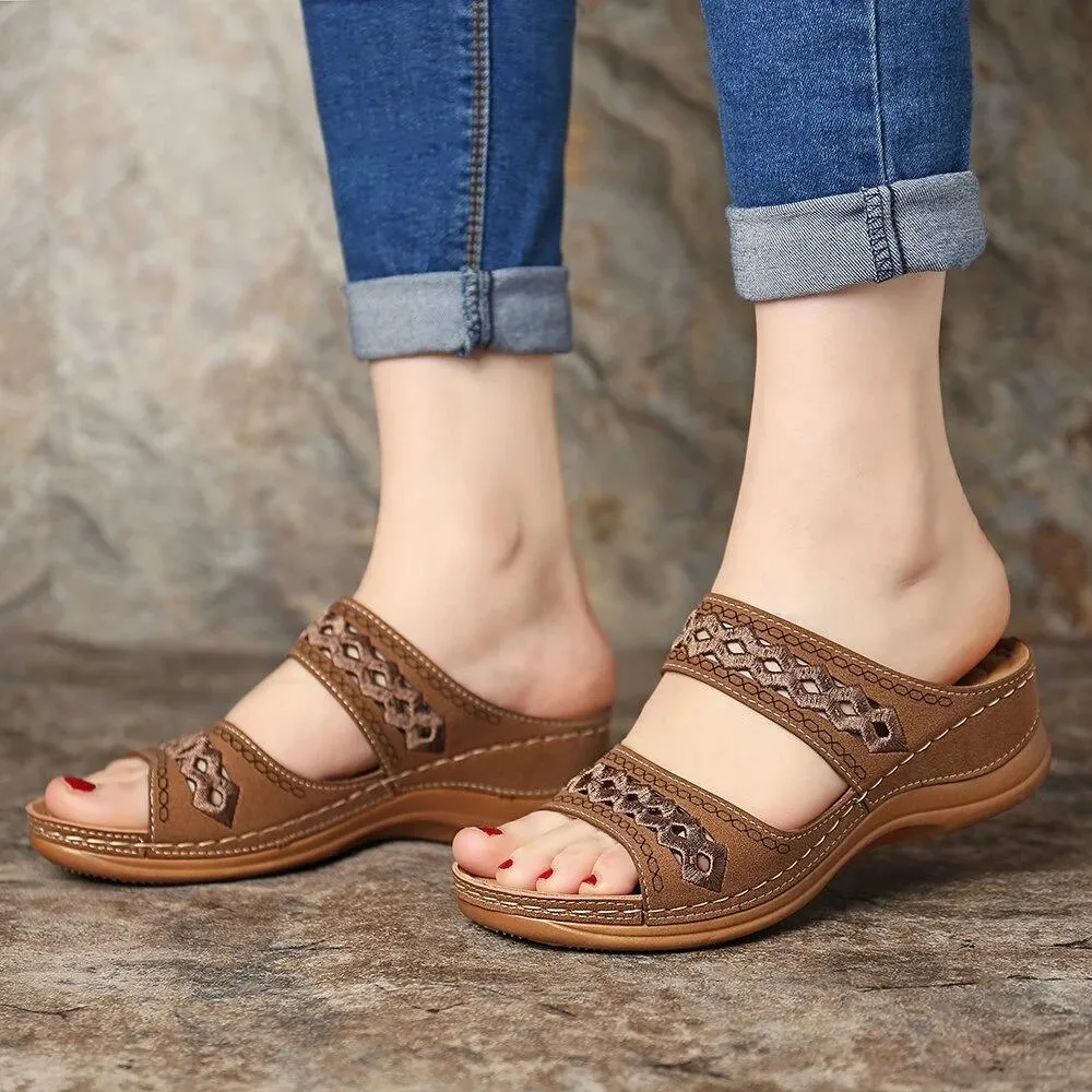 Soft-soled casual wedge non-slip platform sandals