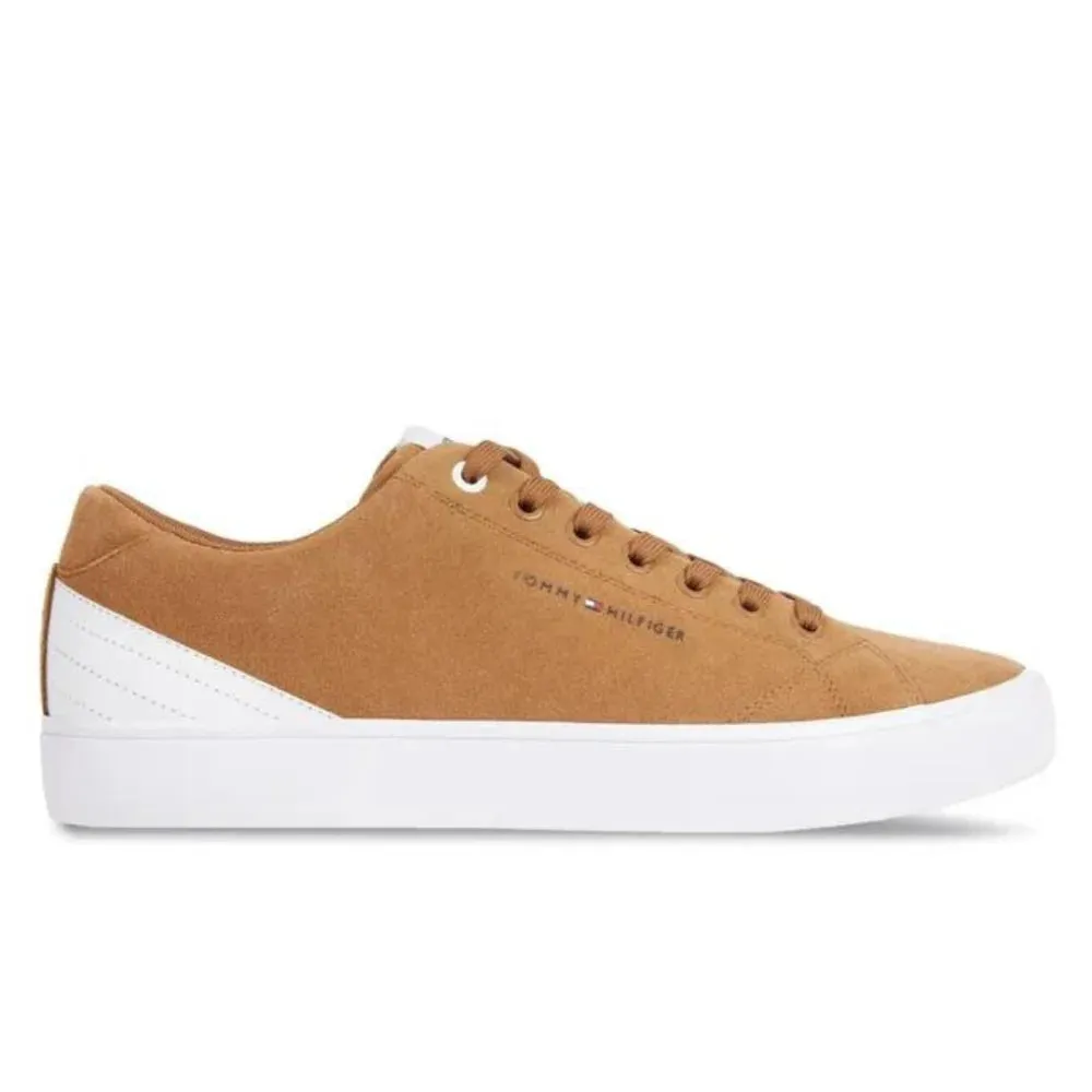 Tommy Hilfiger Th Hi Vulc Core Low Suede Sneakers Men FM0FM04817-TAN