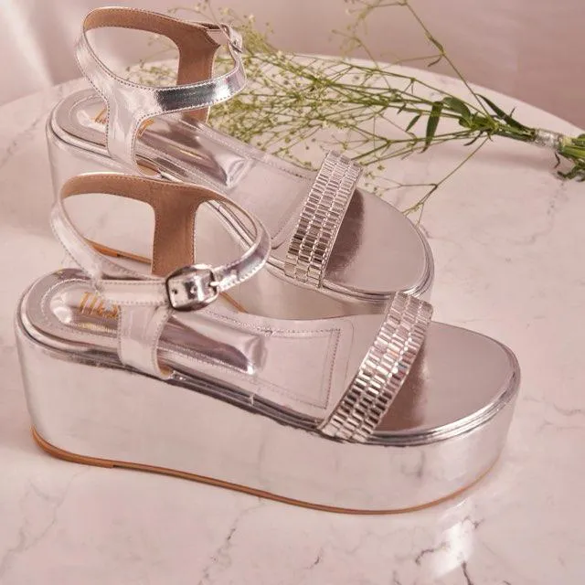 Wed in Wedge (Silver)